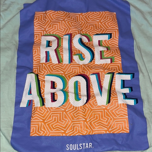 Graphic T-Shirt - Picture 2 of 4